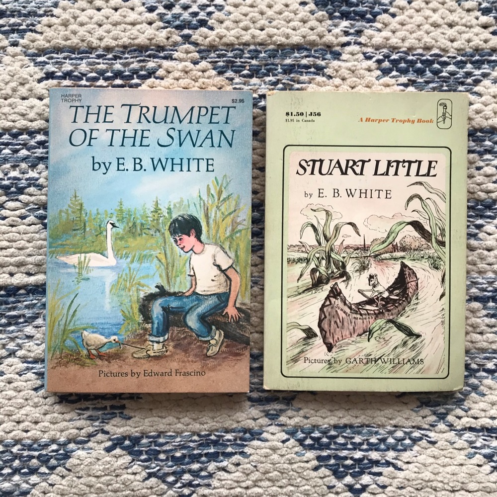 COPY - Vintage E. B. White Trumpet and the Swan Stuart Little Paperback Books C…